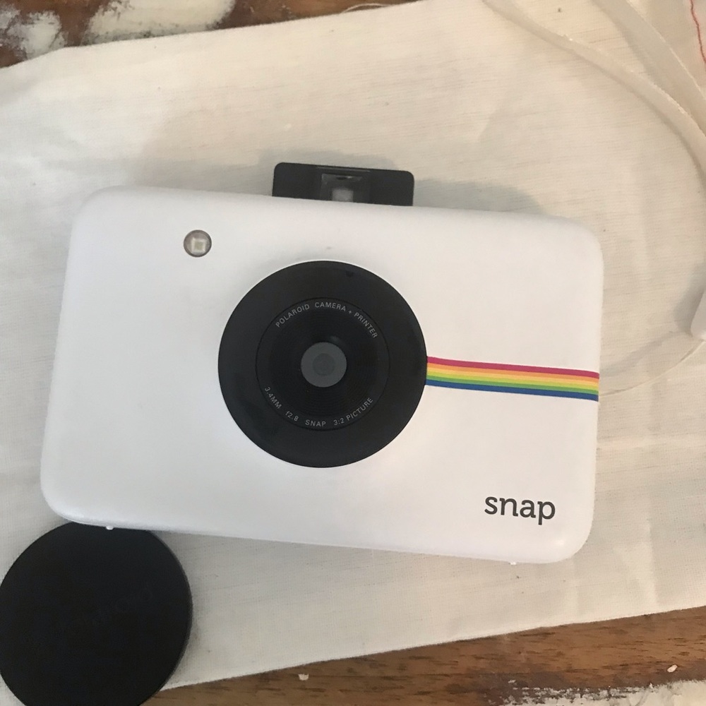 SOLD Polaroid Snap Instant Digital Camera